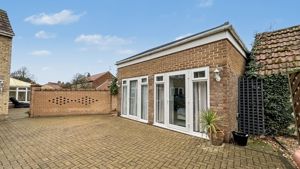 Photo 30- click for photo gallery